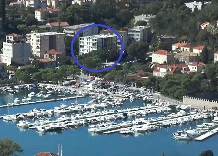 Batala1-city Marina With Secured Private Parking Dubrovnik