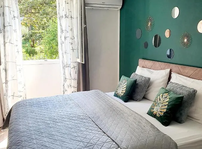 Batala1-city Marina With Secured Private Parking Dubrovnik